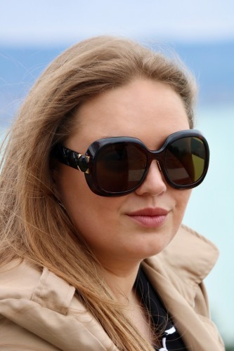 Dior LADY 95.22 R2F - 20C0 Z - 58 Occhiali da sole Havana Square