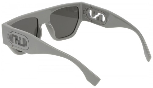 Fendi FE40108U - 20A - 54 Occhiali da sole Gray Flat Top