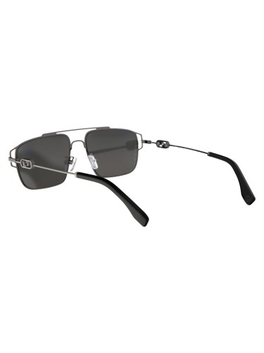 Fendi FE40090U - 14C - 56 Occhiali da sole Black Pilot (Aviator)